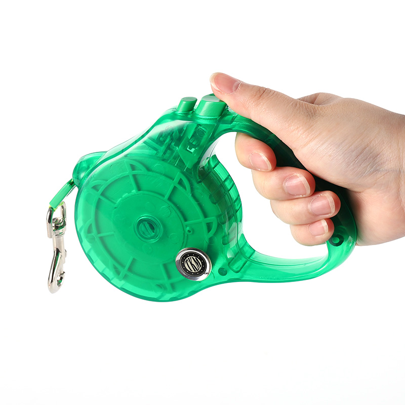 牵引器13